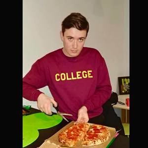 Meet your Posher, Dane